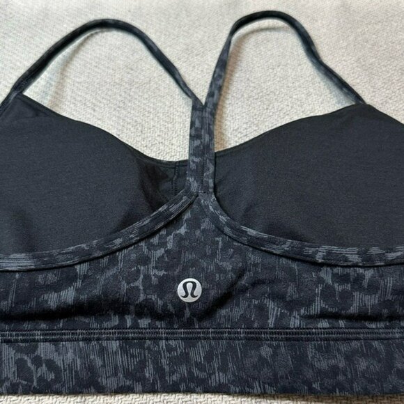 Lululemon Flow Y Sports Bra Size 12 NWT Black - Picture 9 of 10